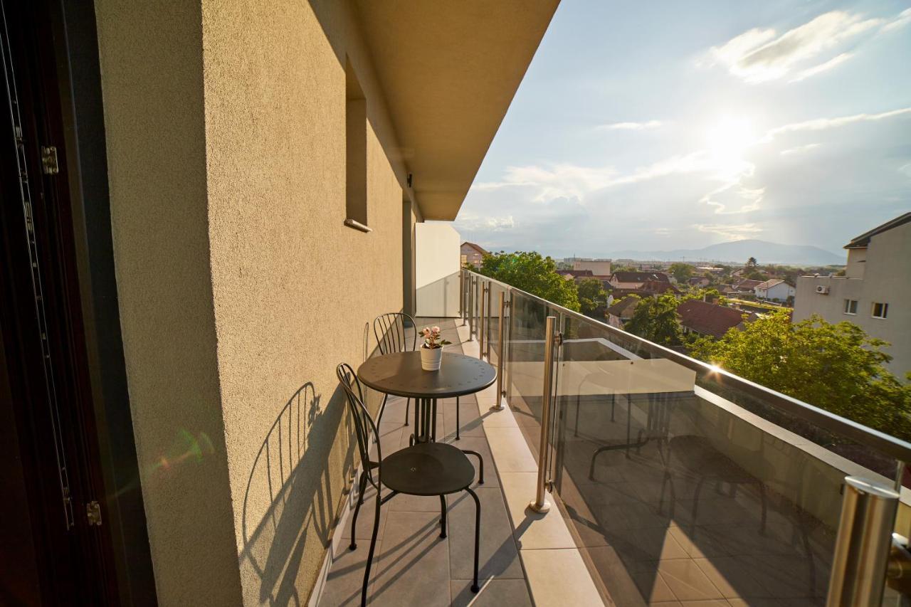Avram Iancu Apartments บราชอฟ ภายนอก รูปภาพ