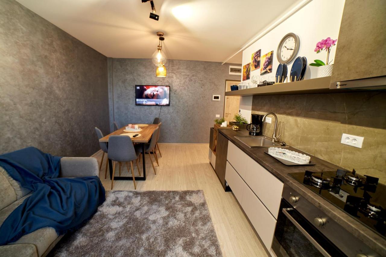 Avram Iancu Apartments บราชอฟ ภายนอก รูปภาพ