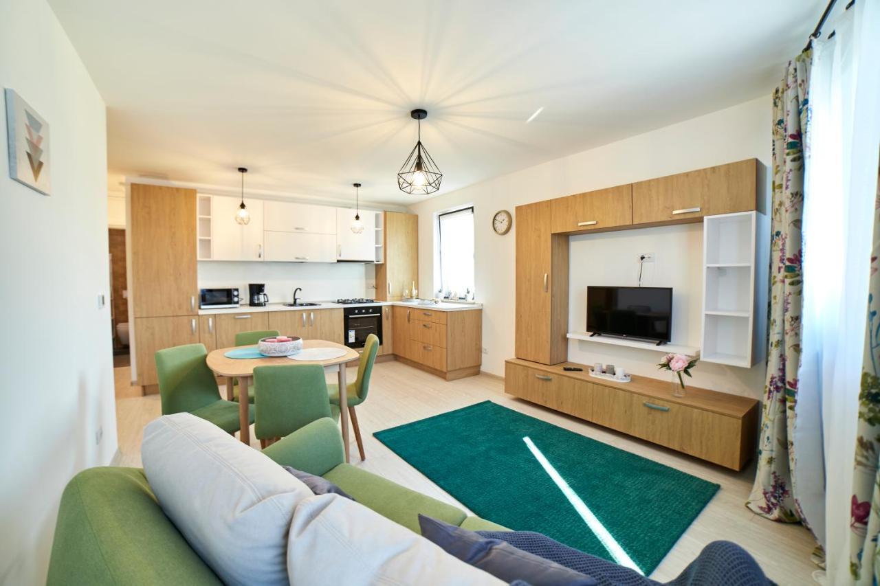 Avram Iancu Apartments บราชอฟ ภายนอก รูปภาพ