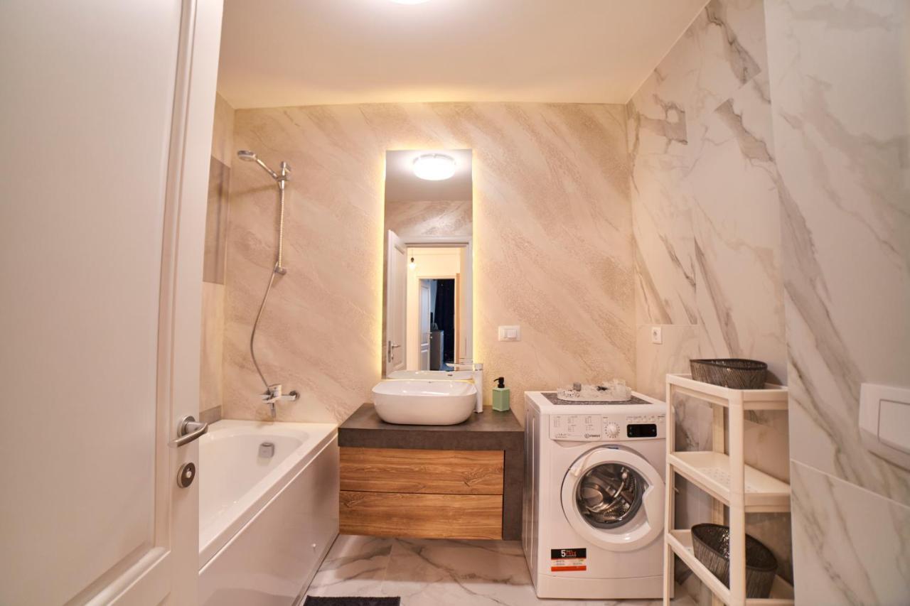Avram Iancu Apartments บราชอฟ ภายนอก รูปภาพ