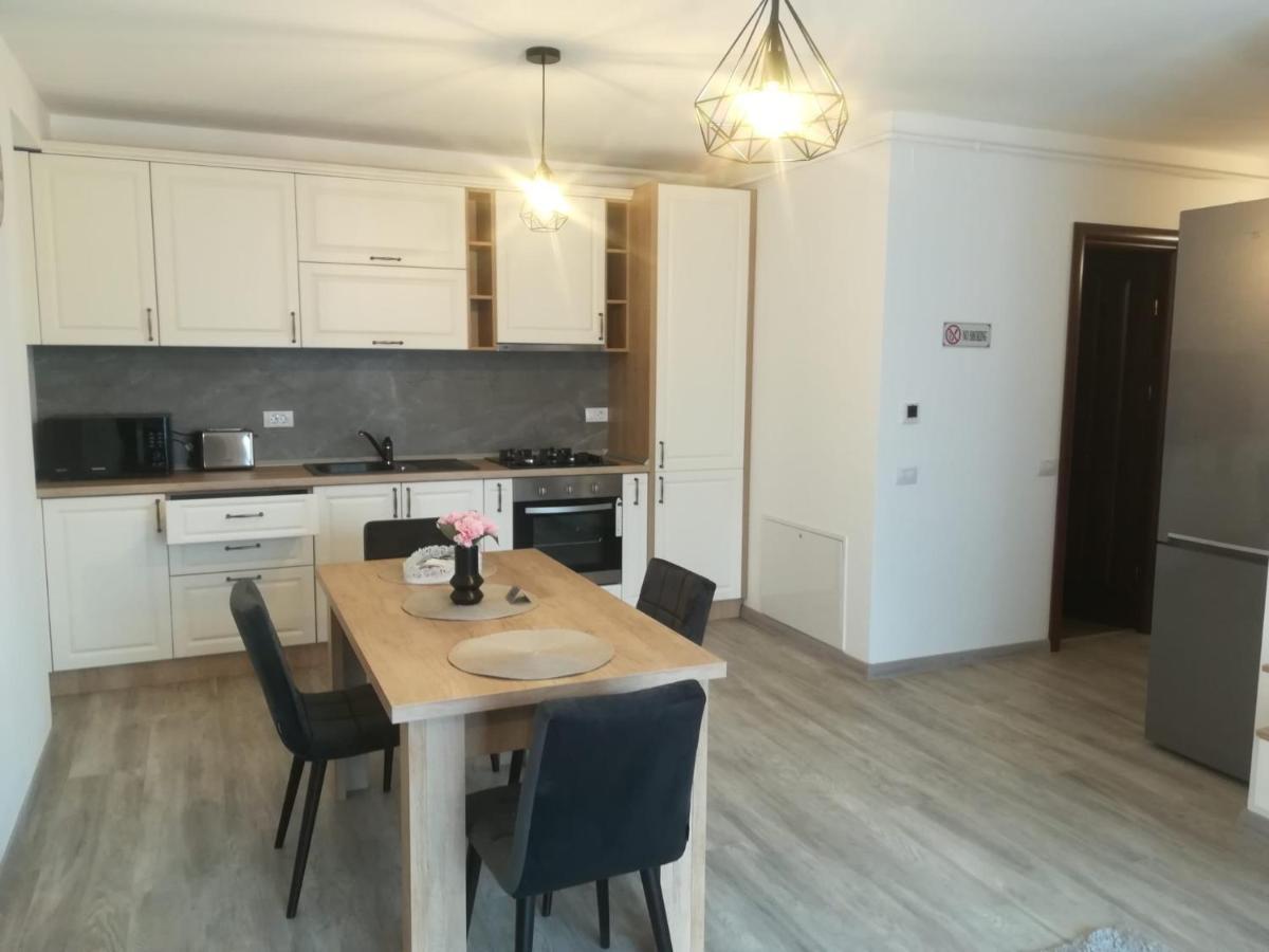 Avram Iancu Apartments บราชอฟ ภายนอก รูปภาพ