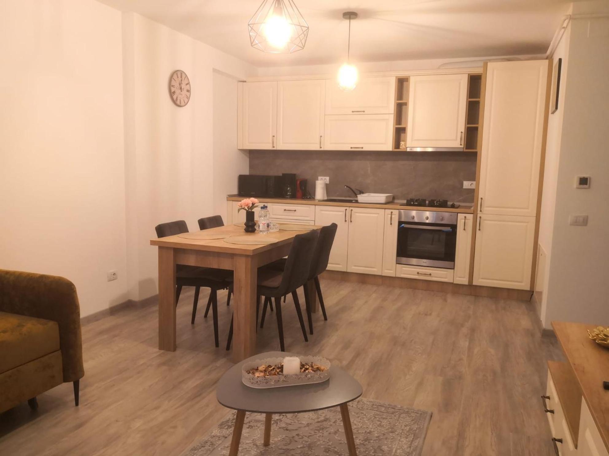 Avram Iancu Apartments บราชอฟ ภายนอก รูปภาพ