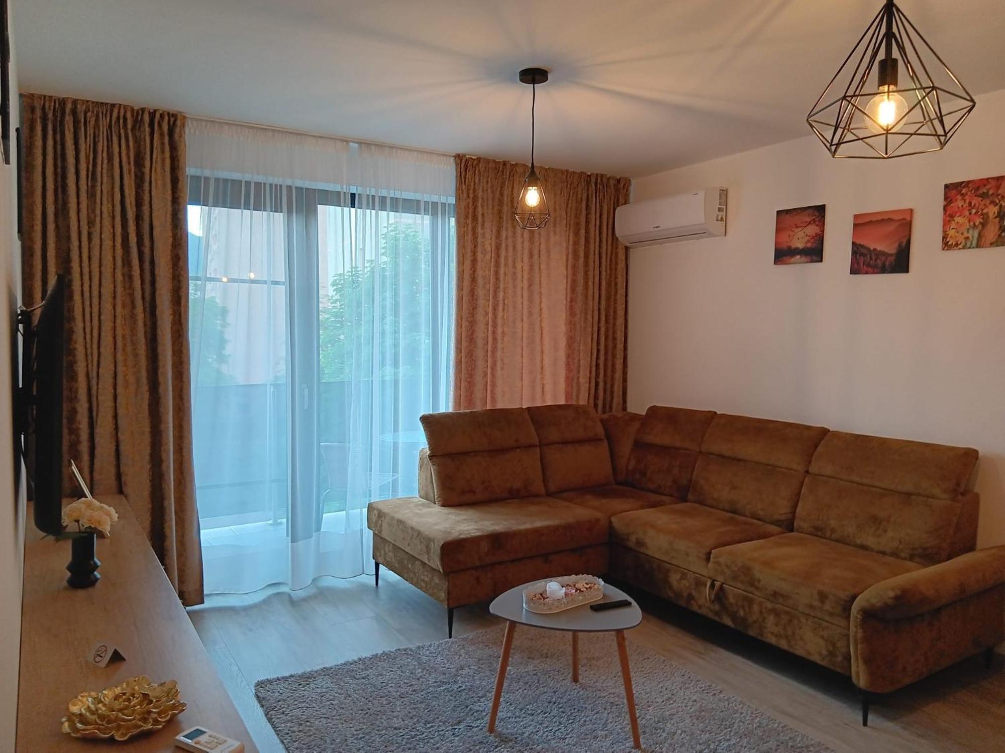 Avram Iancu Apartments บราชอฟ ภายนอก รูปภาพ